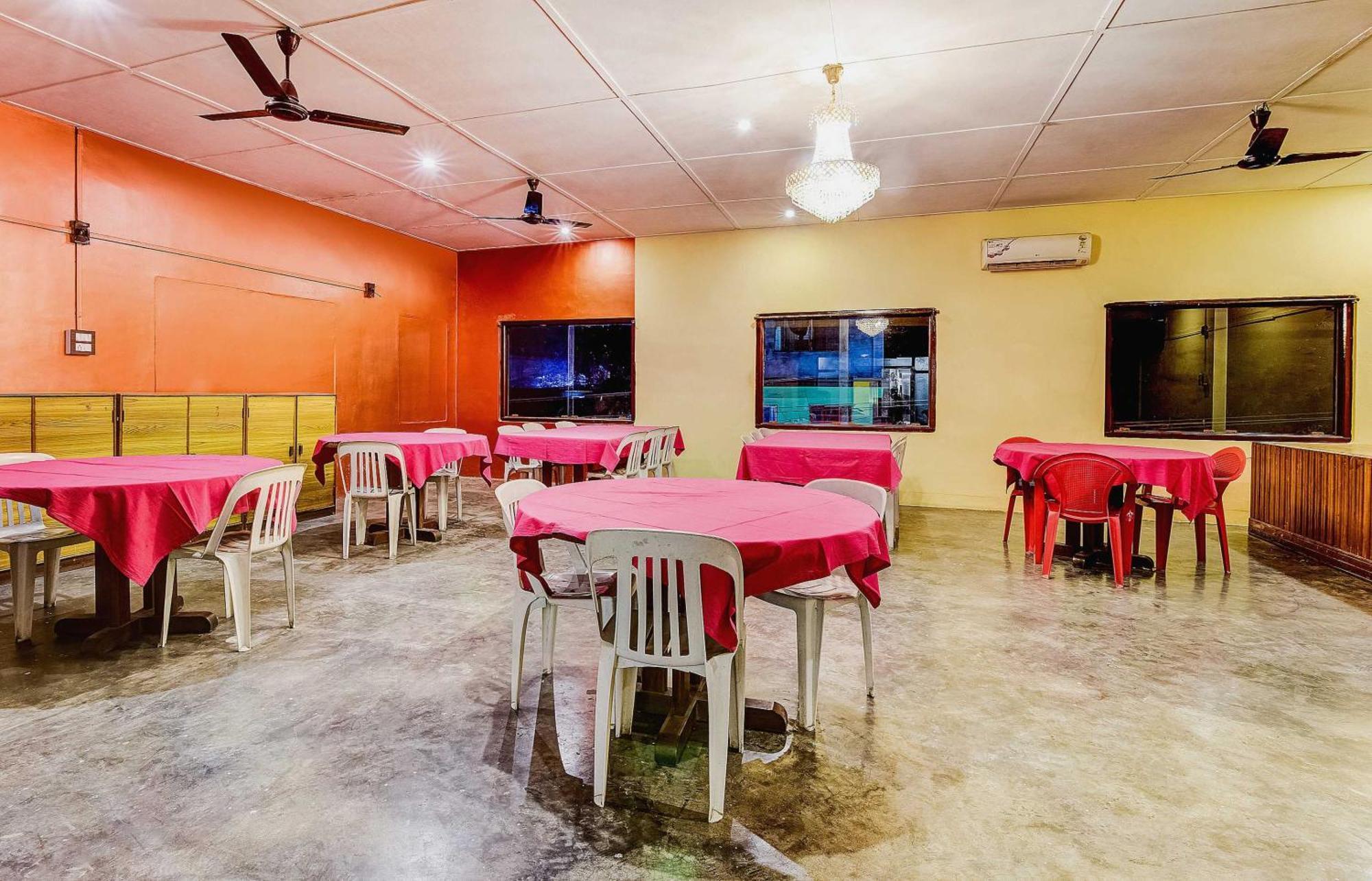 Spot On Durba 2 Hotell Tezpur Eksteriør bilde